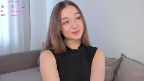Snapshot of adelexx_zll chatting on April 3, 2026, 7:39 am adelexx_zll online show from April 3, 2026, 7:39 am