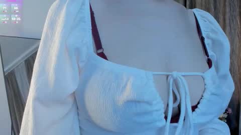 Adelin online show from October 12, 2025, 2:49 pm