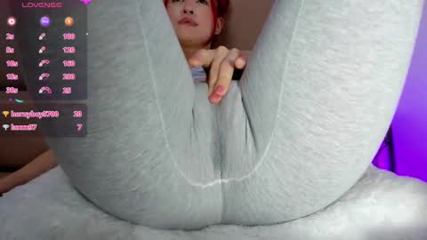 adelinaconte1 online show from March 4, 2025, 10:27 pm