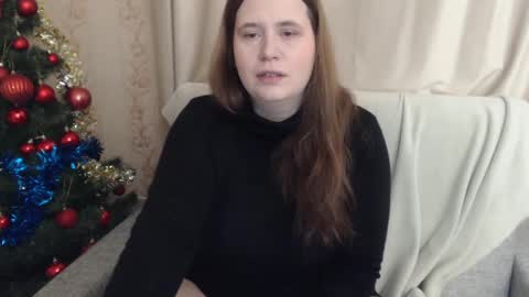 adelinalawson online show from January 1, 2025, 12:11 pm