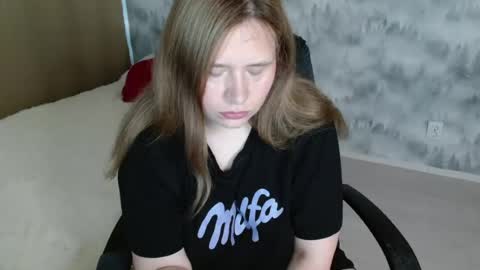 Snapshot of adelinalawson chatting on June 22, 2026, 6:21 am adelinalawson online show from June 22, 2026, 6:21 am