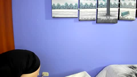 Adelle online show from January 23, 2025, 11:15 am