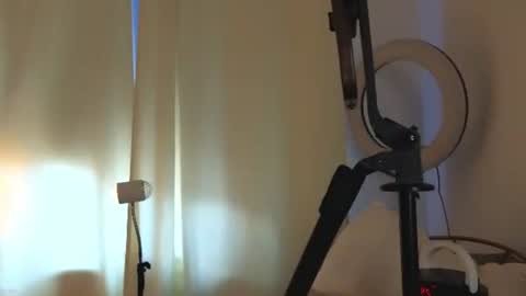 Selestia online show from July 19, 2026, 1:15 pm