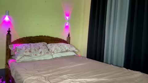 Snapshot of adgodz chatting on January 11, 2026, 4:12 pm Cassie online show from January 11, 2026, 4:12 pm