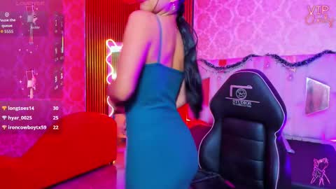 Snapshot of adisson_tay chatting on January 8, 2026, 11:34 am adisson_tay online show from January 8, 2026, 11:34 am