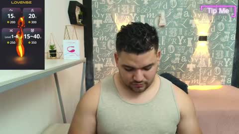 ADONIS online show from October 22, 2025, 7:13 pm