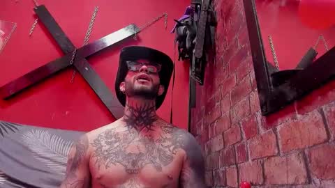 Snapshot of adonisgel999 chatting on February 18, 2026, 9:33 pm demon online show from February 18, 2026, 9:33 pm