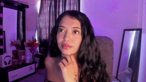 Snapshot of adorabolt chatting on March 1, 2025, 6:43 pm Stormi online show from March 1, 2025, 6:43 pm
