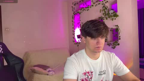 adrean_sofi online show from January 15, 2026, 9:14 am