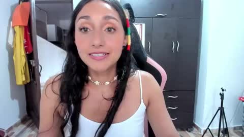 Snapshot of adrena_10 chatting on December 2, 2025, 9:54 pm Adrena10 online show from December 2, 2025, 9:54 pm