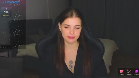 Adriana online show from November 14, 2025, 1:59 am