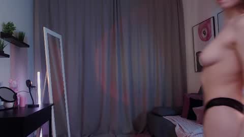 Eva online show from June 25, 2026, 5:12 am