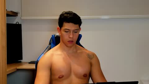 Adrian del Mar online show from May 27, 2026, 1:57 am