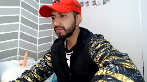 Adrian Falcon online show from June 19, 2026, 11:41 pm