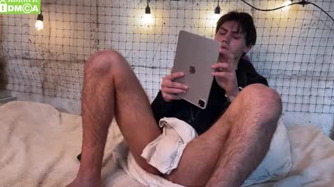 Adrian online show from March 8, 2026, 5:44 am