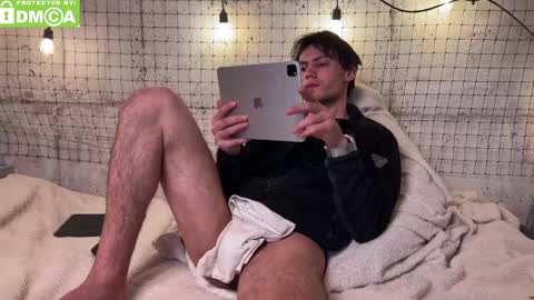 Adrian online show from March 8, 2026, 6:01 pm