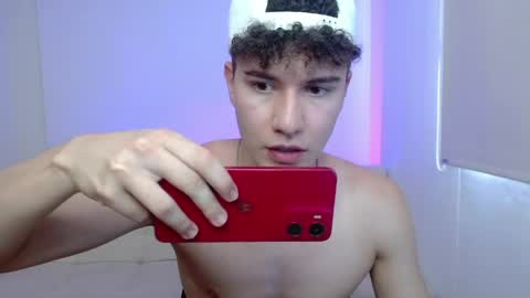 adrian morelli online show from May 15, 2026, 9:22 pm