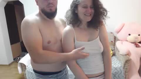 adriana online show from November 27, 2025, 6:48 am