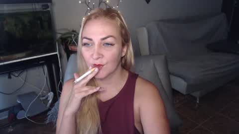 Snapshot of adrianapdes chatting on January 29, 2025, 11:41 am Adriana Paredes  online show from January 29, 2025, 11:41 am