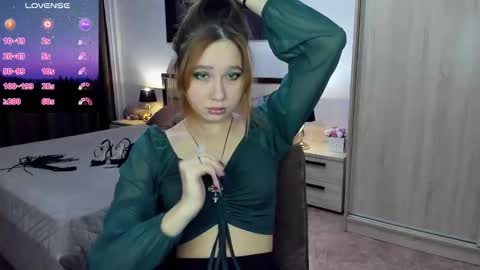 Snapshot of adrianfay chatting on October 22, 2025, 11:43 am AdrianFay online show from October 22, 2025, 11:43 am