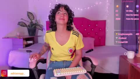 adrianny online show from February 9, 2025, 10:43 pm