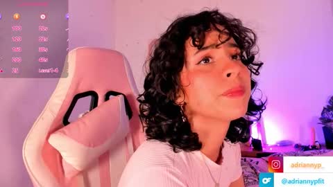 adrianny online show from November 3, 2025, 10:10 pm