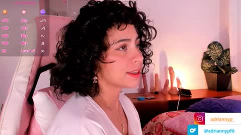 adrianny online show from November 25, 2025, 11:43 am