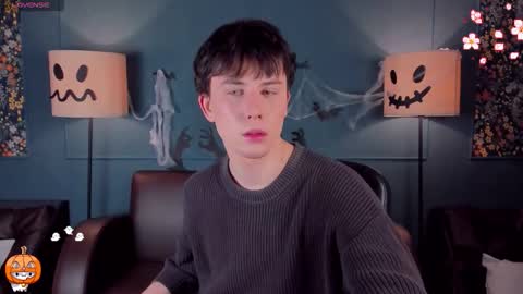 Snapshot of adrianoaubert chatting on November 9, 2025, 3:16 am adrianoaubert online show from November 9, 2025, 3:16 am