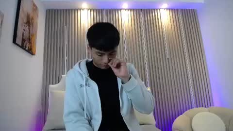adrianstark_ online show from July 15, 2026, 12:54 pm