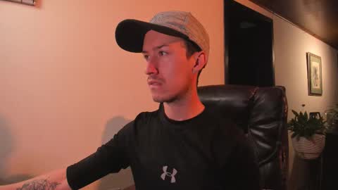 Snapshot of adrianwilliams_ chatting on December 16, 2025, 11:10 pm Adrian Williams online show from December 16, 2025, 11:10 pm