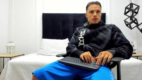 Snapshot of adrien_roche888 chatting on February 9, 2025, 11:04 pm Adrein Roche online show from February 9, 2025, 11:04 pm