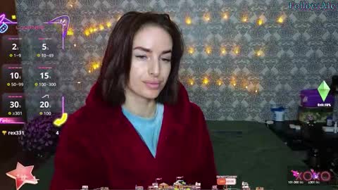 Adriana online show from October 16, 2025, 6:03 am