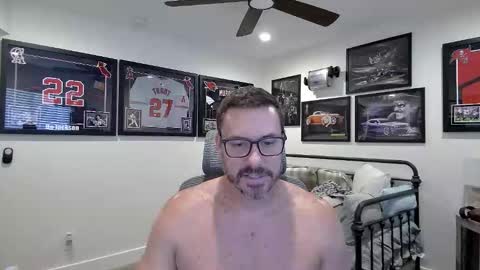 Snapshot of adventrs_fun chatting on May 11, 2026, 8:50 pm adventrs_fun online show from May 11, 2026, 8:50 pm