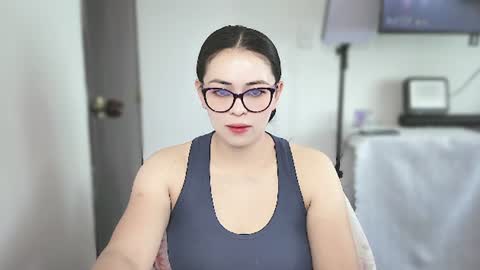 lia online show from June 23, 2026, 3:54 pm