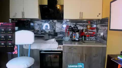 OneAfa online show from February 20, 2025, 10:26 pm