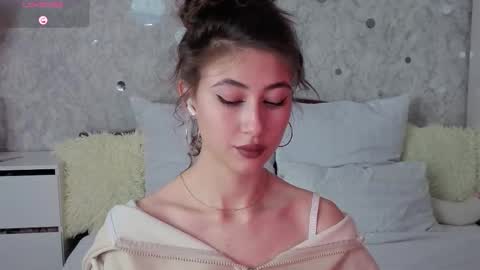 AffiinaLovsx online show from December 14, 2025, 9:47 am