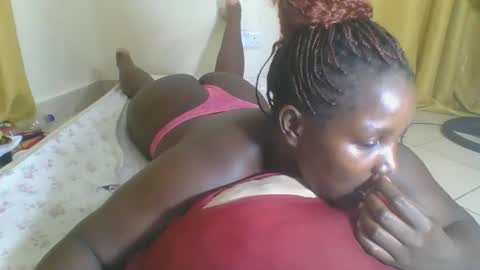 ELIZABETH online show from December 19, 2025, 7:10 pm