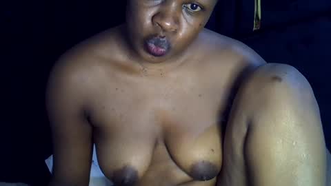 Snapshot of africangoddess22 chatting on July 10, 2026, 9:34 am africangoddess online show from July 10, 2026, 9:34 am