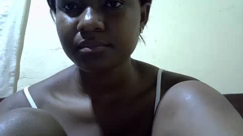 africanngirl online show from January 5, 2025, 7:49 pm