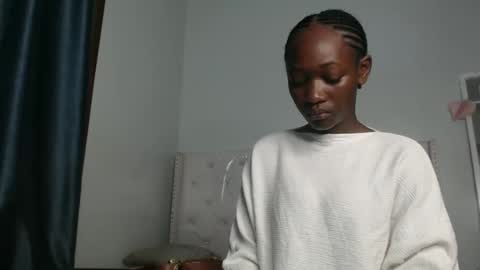 CIARA online show from November 20, 2025, 10:37 am