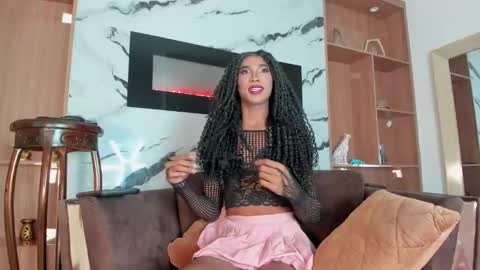 Snapshot of afrikan_diva chatting on February 17, 2026, 1:40 pm afrikan_diva online show from February 17, 2026, 1:40 pm