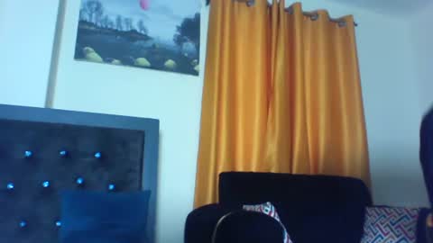 afrilola online show from May 8, 2026, 1:27 pm