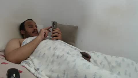 afroboy334698 online show from October 19, 2025, 9:26 pm