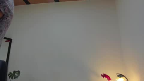 Snapshot of afrodita3123 chatting on November 20, 2025, 3:01 pm Lorena online show from November 20, 2025, 3:01 pm