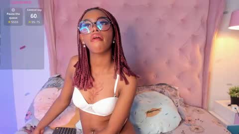 Snapshot of afrodita_sweeet chatting on April 14, 2026, 8:04 pm Afrodita online show from April 14, 2026, 8:04 pm