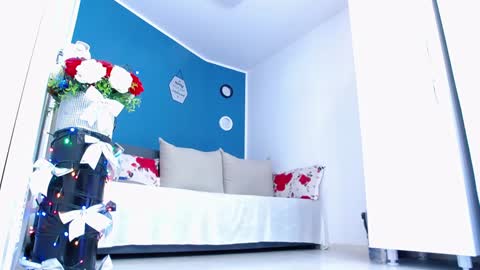 Amalia online show from December 23, 2024, 4:50 pm