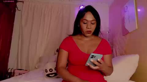 Snapshot of afrodyta06 chatting on September 20, 2025, 12:22 am Sara online show from September 20, 2025, 12:22 am