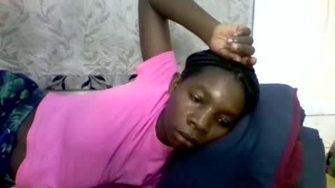 Snapshot of afronubians_ chatting on February 5, 2025, 7:10 pm pink and josphen online show from February 5, 2025, 7:10 pm