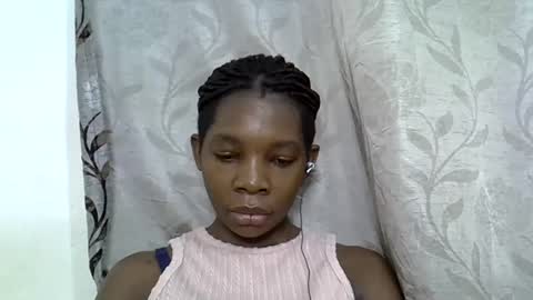 Snapshot of afronubians_ chatting on February 25, 2025, 5:52 am pink and josphen online show from February 25, 2025, 5:52 am