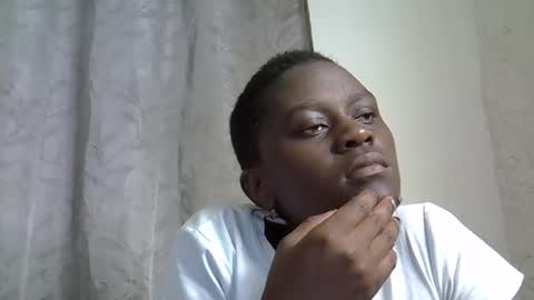 Snapshot of afronubians_ chatting on April 2, 2026, 8:39 pm pink and josphen online show from April 2, 2026, 8:39 pm